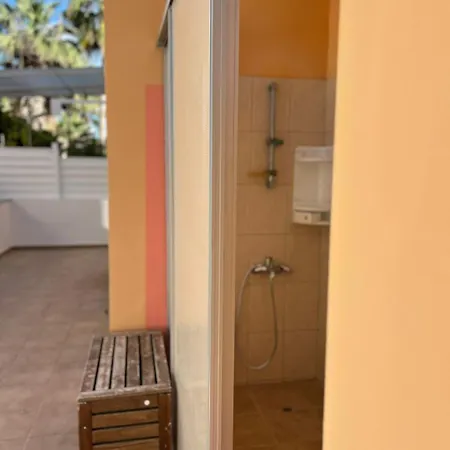 Hébergement de vacances Enalos
